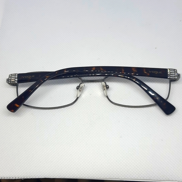 VOGUE VO 3961-B c.548-C 52-17-135 Rx Eyeglass Frame, Pre-Owned - Picture 6 of 6
